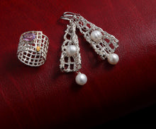 Load image into Gallery viewer, Siren's Dream Earrings
